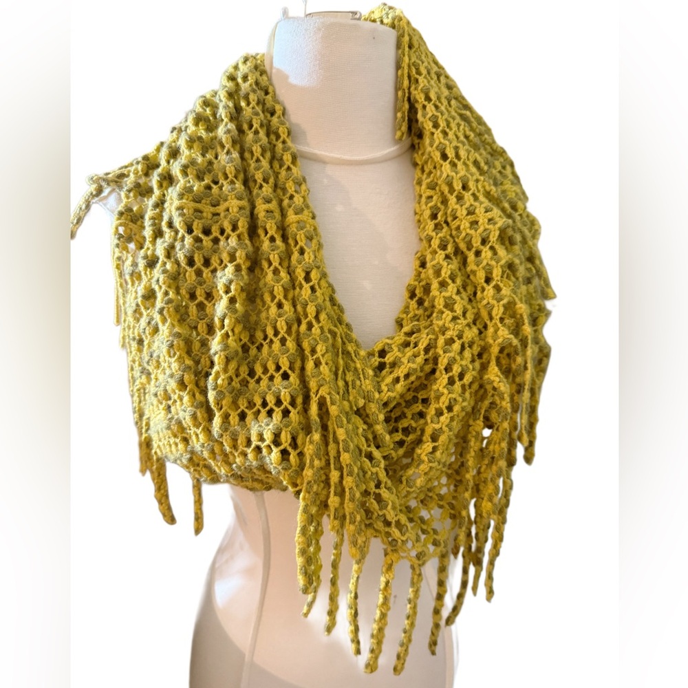 Unique Vintage Mustard yellow knit Crochet fringe snood Scarf